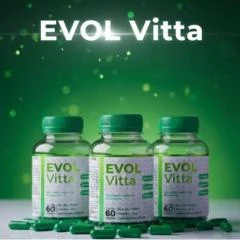 Três frascos verdes do suplemento EvolVitta, com rótulo da marca, sobre fundo verde